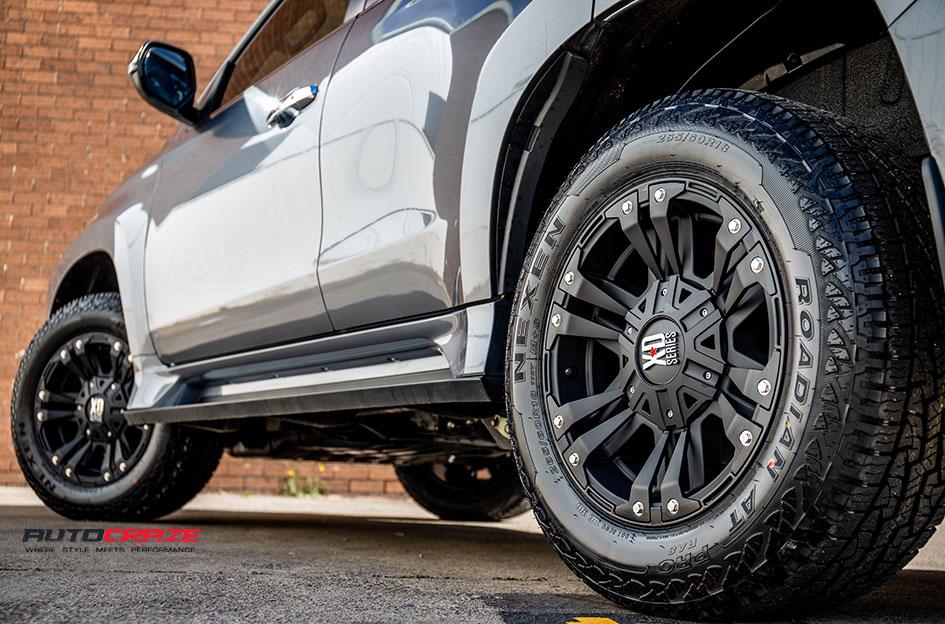 MITSUBISHI PAJERO SPORT MONSTER XD 2 MATTE BLACK